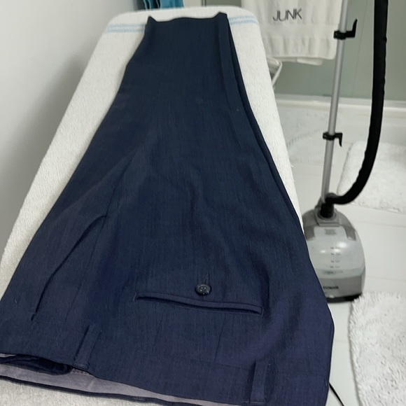 Black Brown Men’s Slacks VGUC size 34Waist and 31.5 Inseam. Navy in colour. - Picture 7 of 14